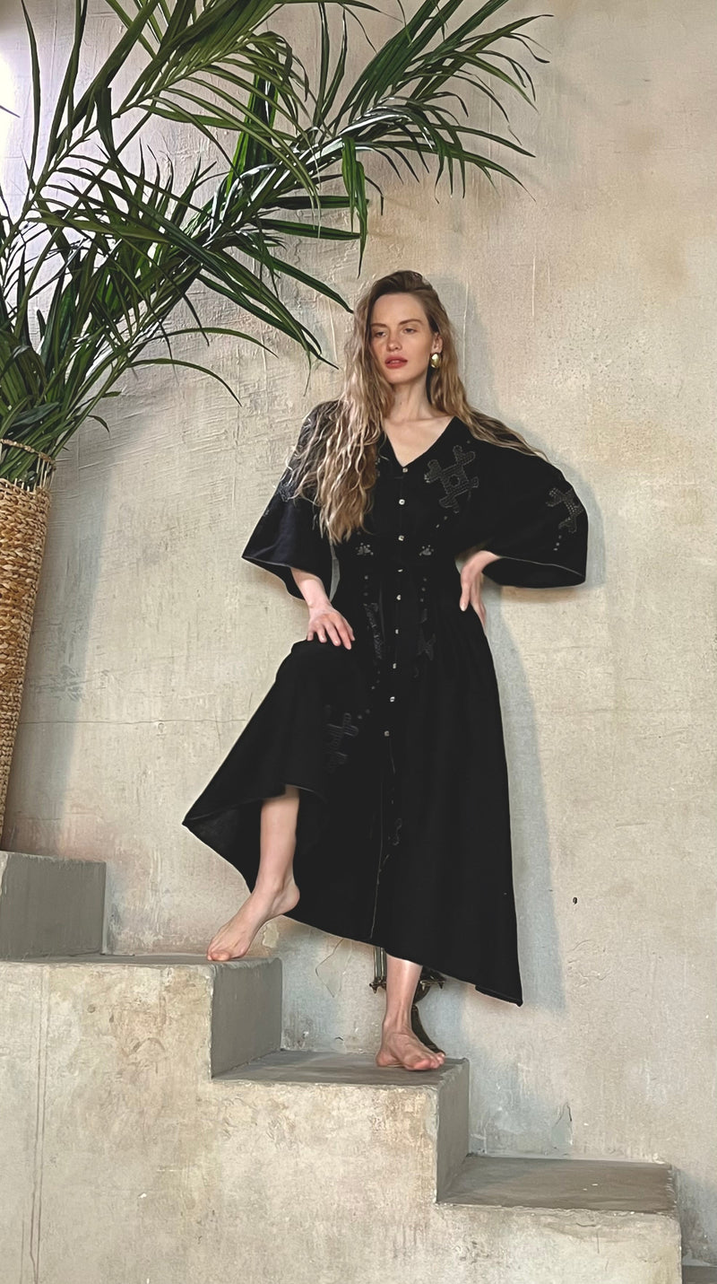 Mariam collection – hand-embroidered linen and silk dress by Mairik