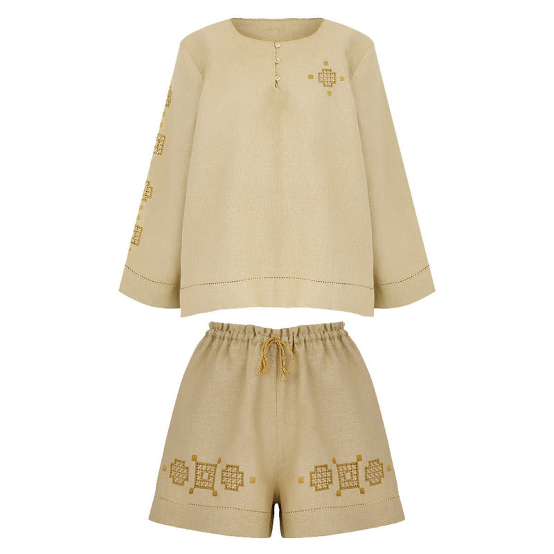 Van collection – hand-embroidered linen by Mairik