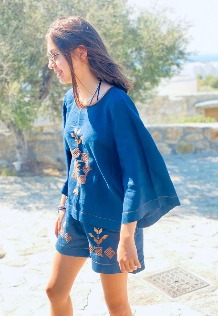 Araks Set in Blue – hand-embroidered linen and silk by Mairik, view 3